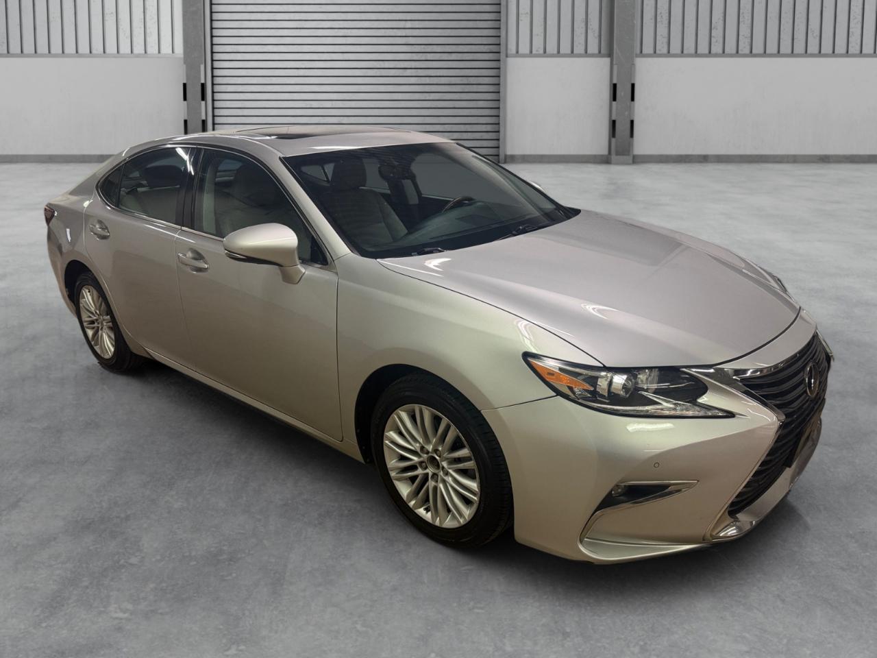 Lexus ES 350 4dr Sdn 2016