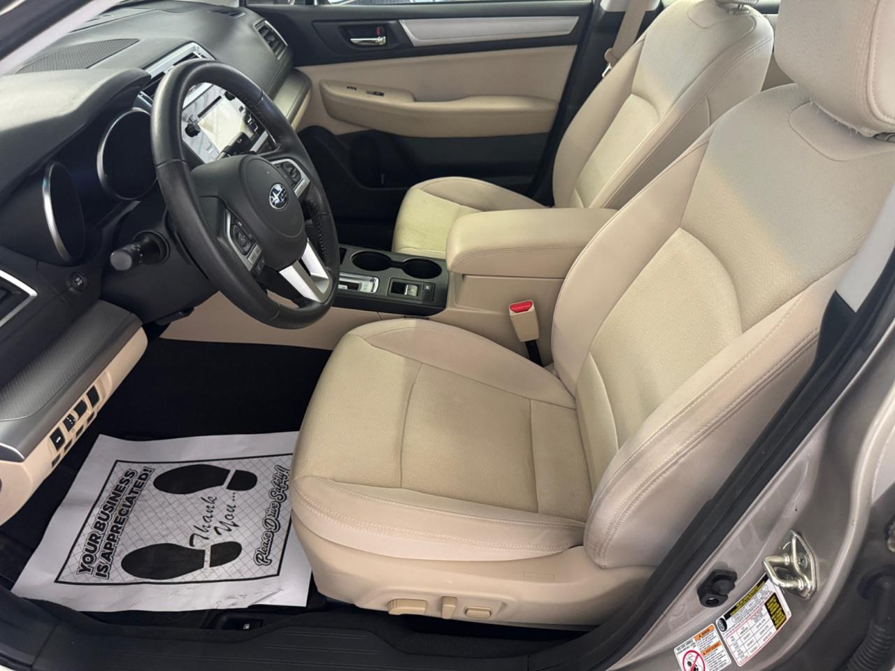 Subaru Legacy 4dr Sdn 2.5i Premium PZEV 2015