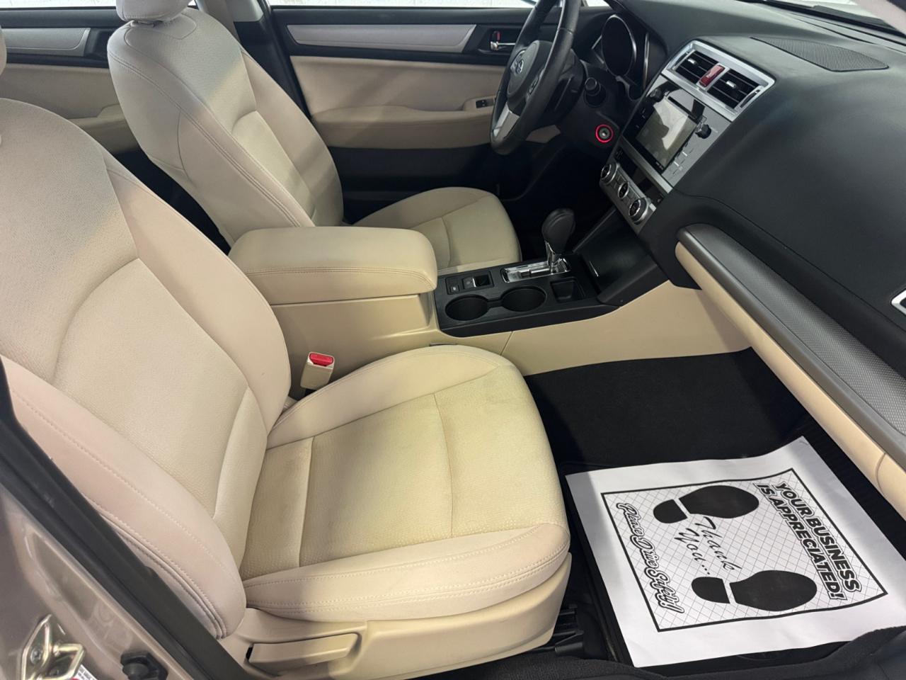 Subaru Legacy 4dr Sdn 2.5i Premium PZEV 2015