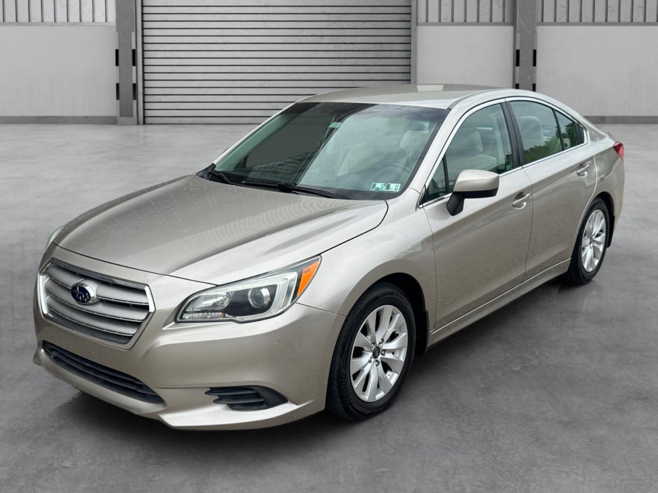 Subaru Legacy 4dr Sdn 2.5i Premium PZEV 2015