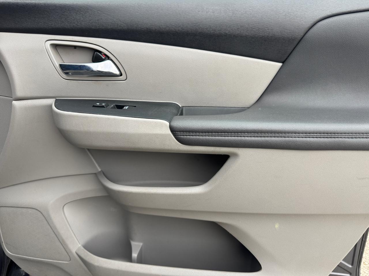 Honda Odyssey 5dr EX-L w/Navi 2015