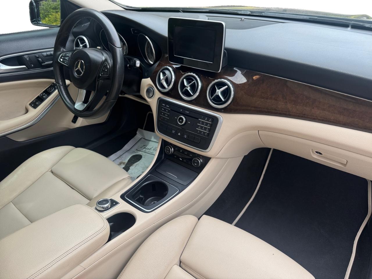 Mercedes-Benz GLA GLA 250 SUV 2017