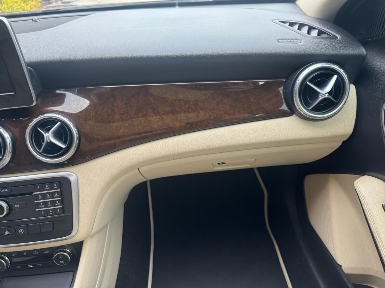 Mercedes-Benz GLA GLA 250 SUV 2017