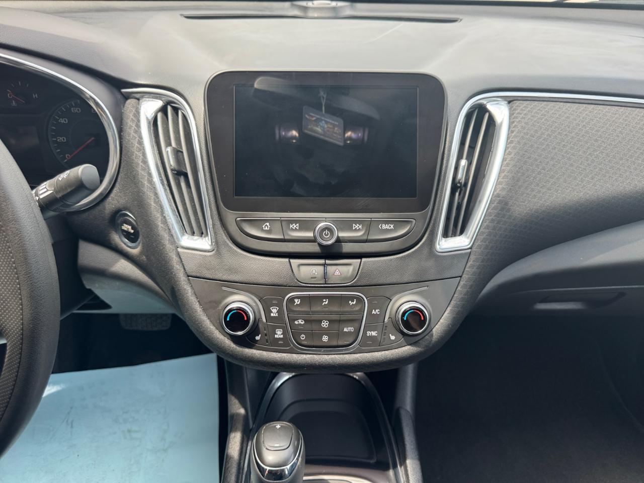 Chevrolet Malibu 4dr Sdn LT 2020
