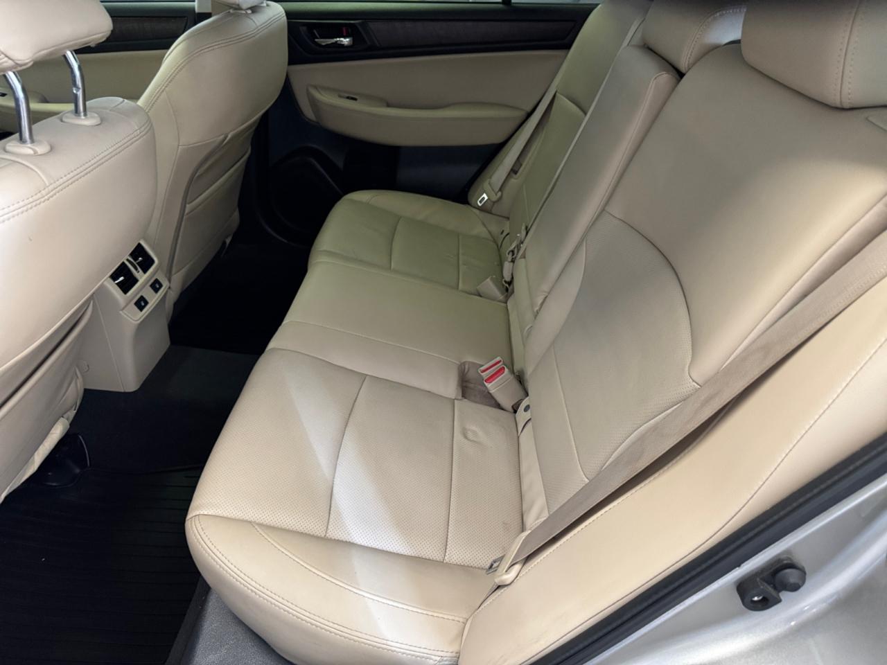 Subaru Outback 4dr Wgn 2.5i Limited 2016