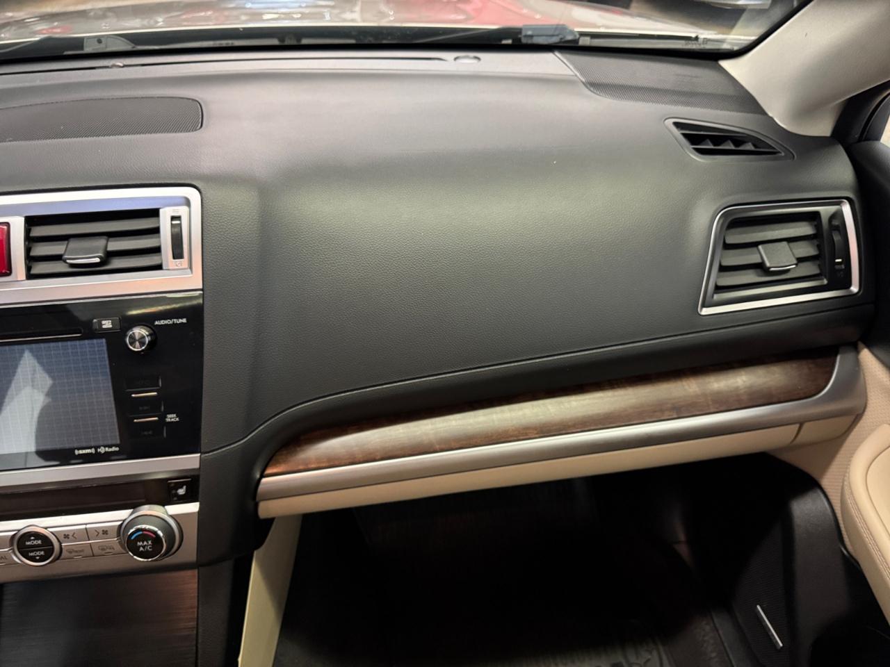 Subaru Outback 4dr Wgn 2.5i Limited 2016