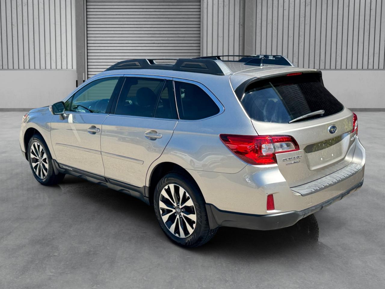 Subaru Outback 4dr Wgn 2.5i Limited 2016