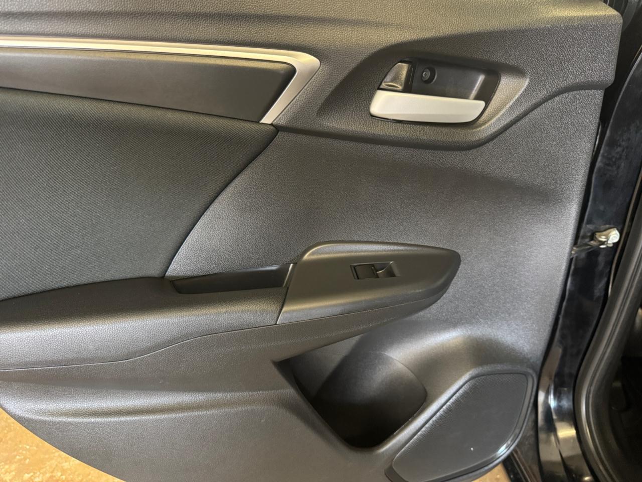 Honda Fit LX CVT 2018