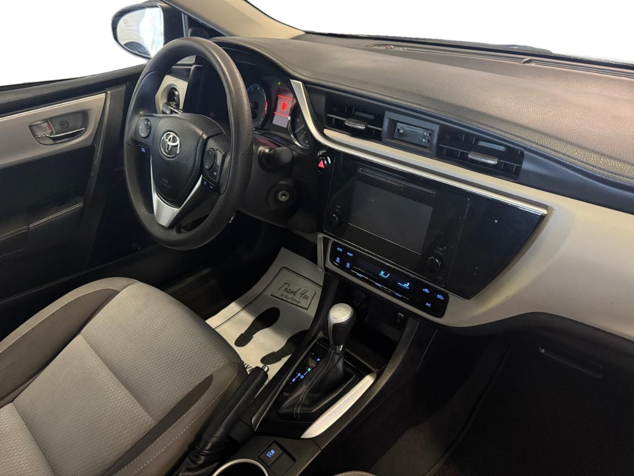 Toyota Corolla LE CVT (Natl) 2019