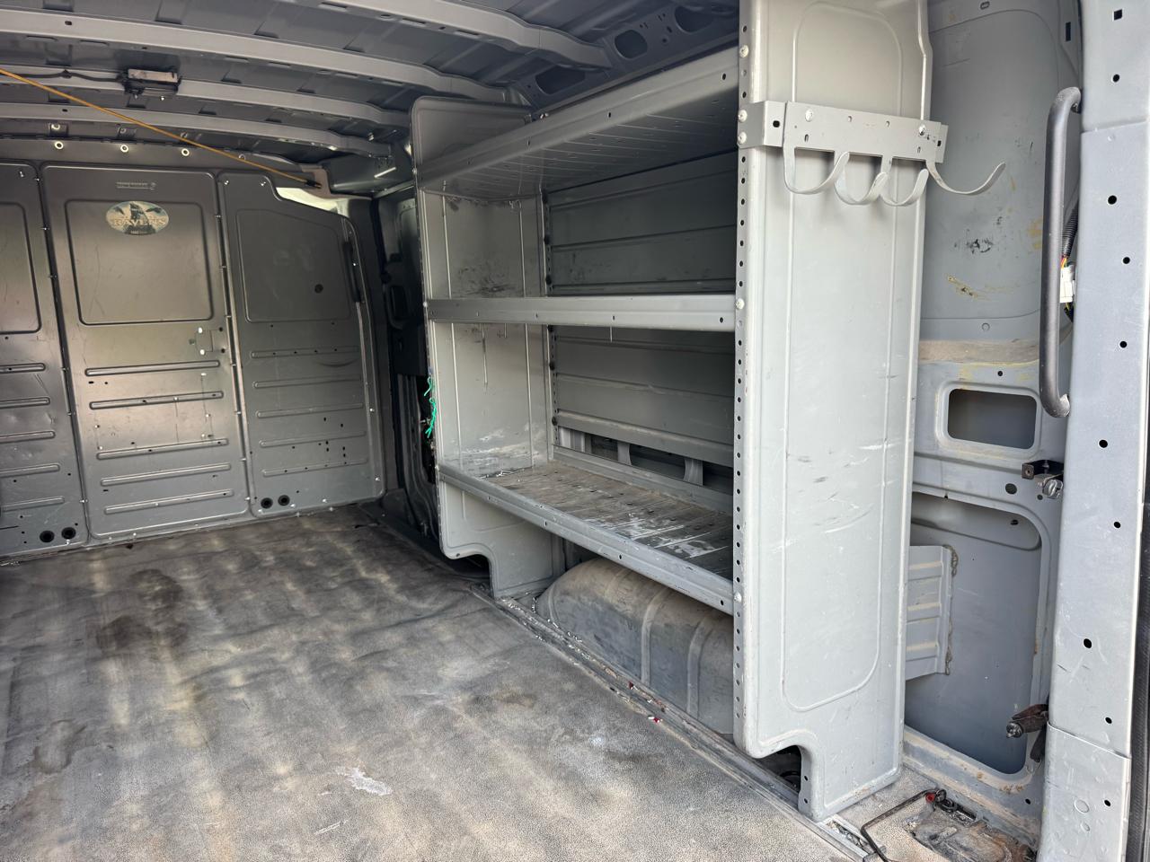 Nissan NV Cargo 2500 HD S V6 2018