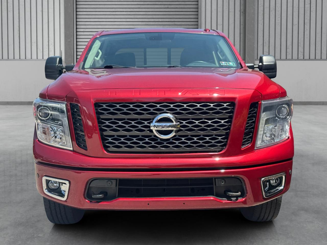 Nissan Titan 4x4 Crew Cab Platinum Reserve 2019