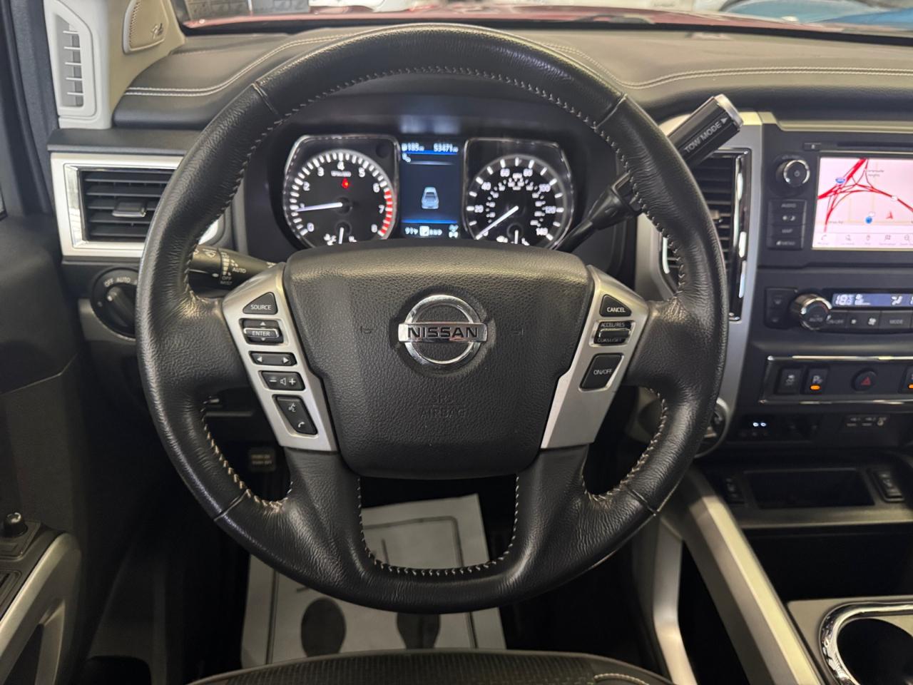 Nissan Titan 4x4 Crew Cab Platinum Reserve 2019