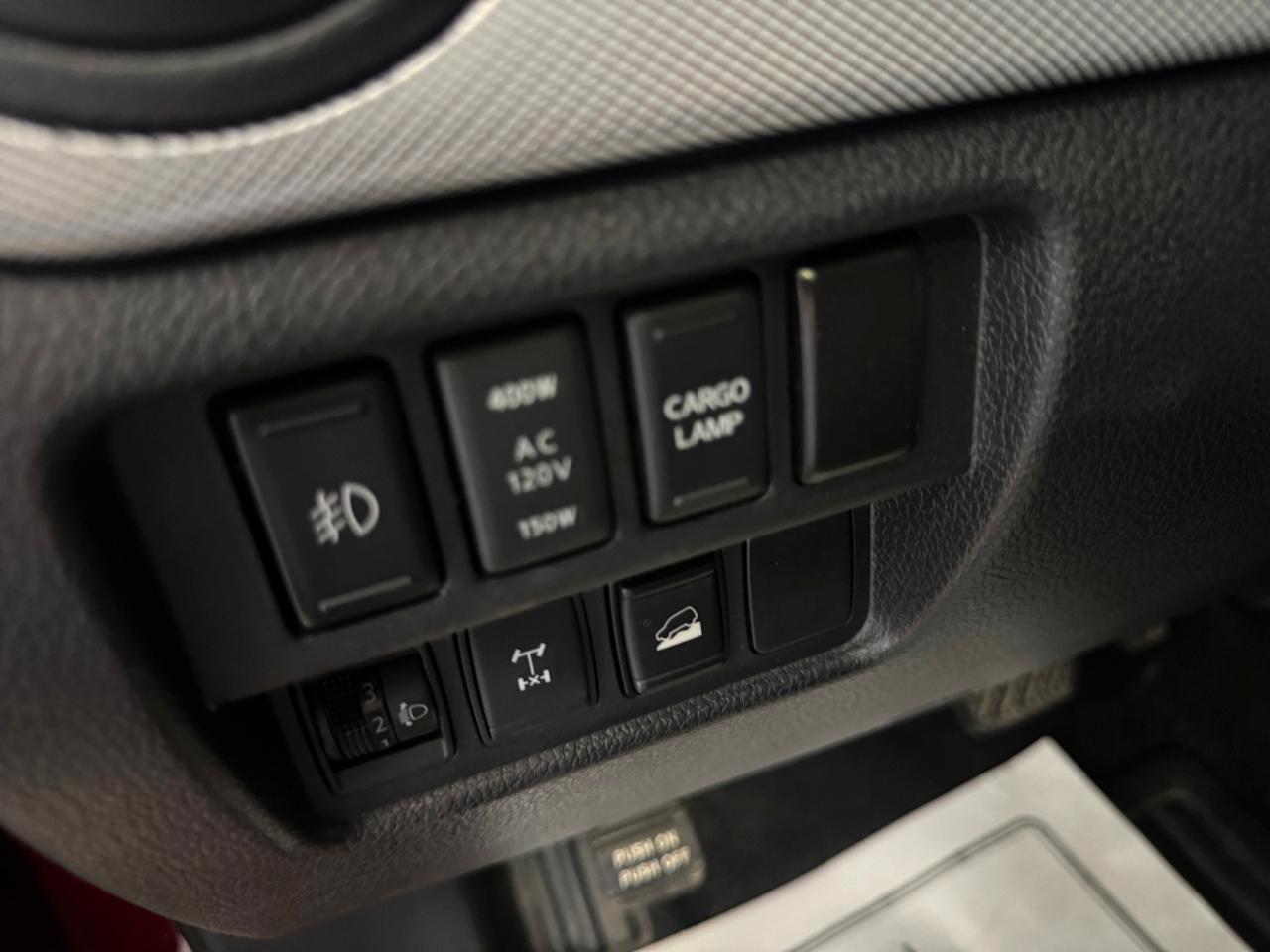 Nissan Titan 4x4 Crew Cab Platinum Reserve 2019