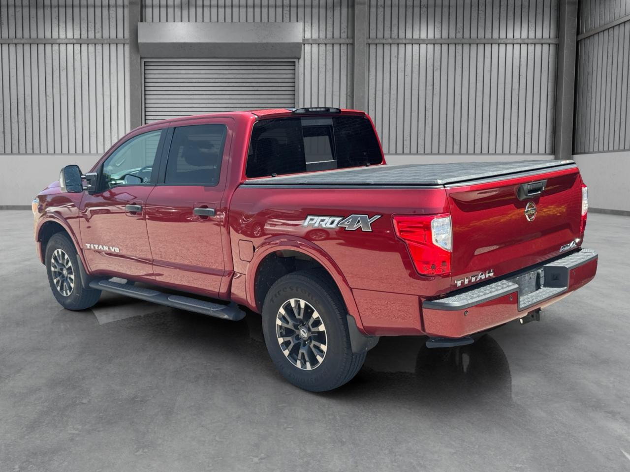 Nissan Titan 4x4 Crew Cab Platinum Reserve 2019