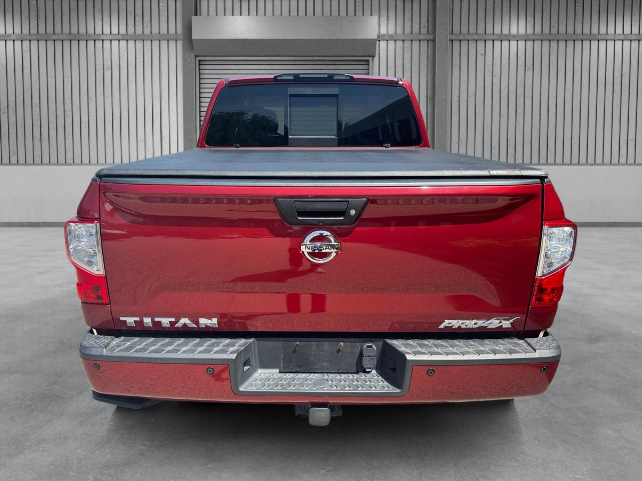 Nissan Titan 4x4 Crew Cab Platinum Reserve 2019