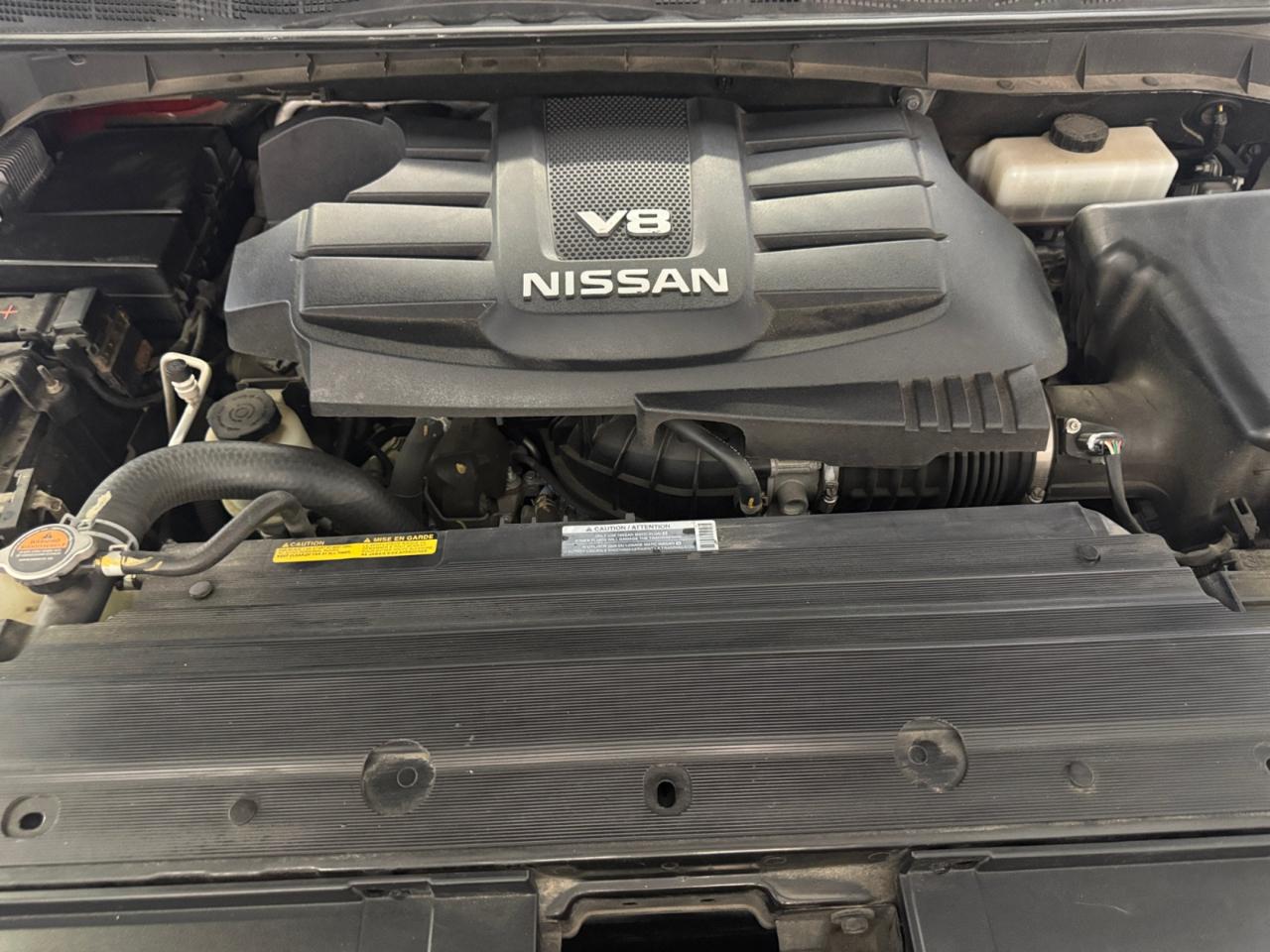 Nissan Titan 4x4 Crew Cab Platinum Reserve 2019