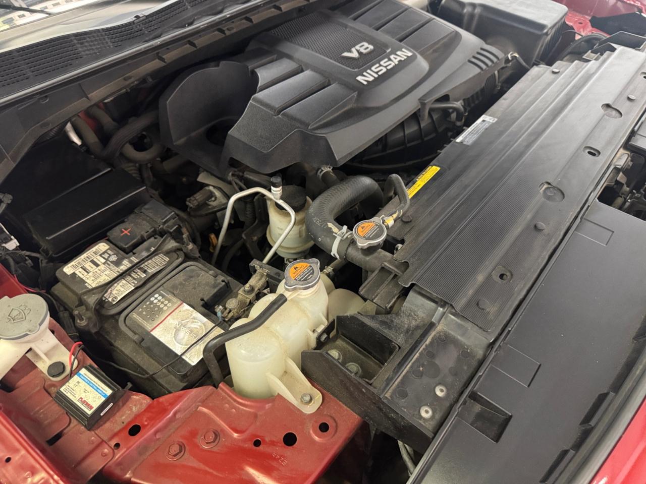 Nissan Titan 4x4 Crew Cab Platinum Reserve 2019