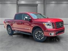 2019 Nissan Titan 