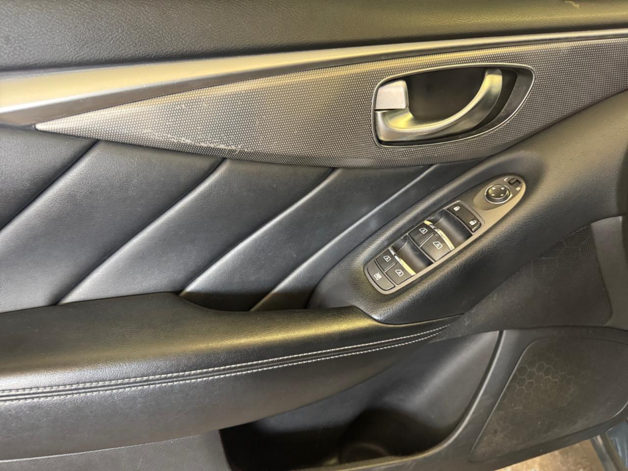 Infiniti Q50 4dr Sdn AWD 2014