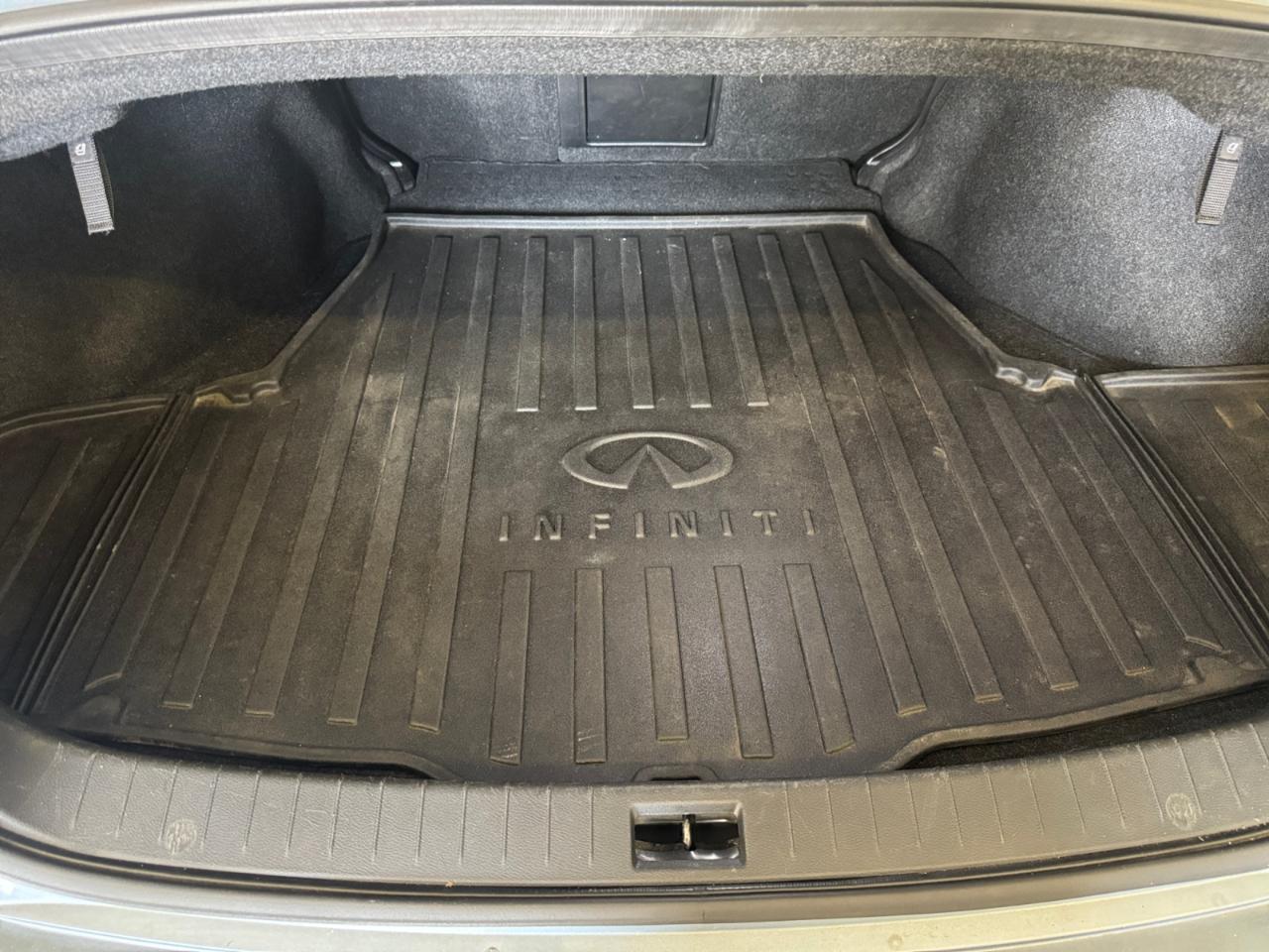Infiniti Q50 4dr Sdn AWD 2014