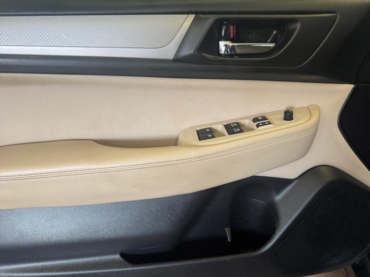 Subaru Legacy 2.5i Premium 2017