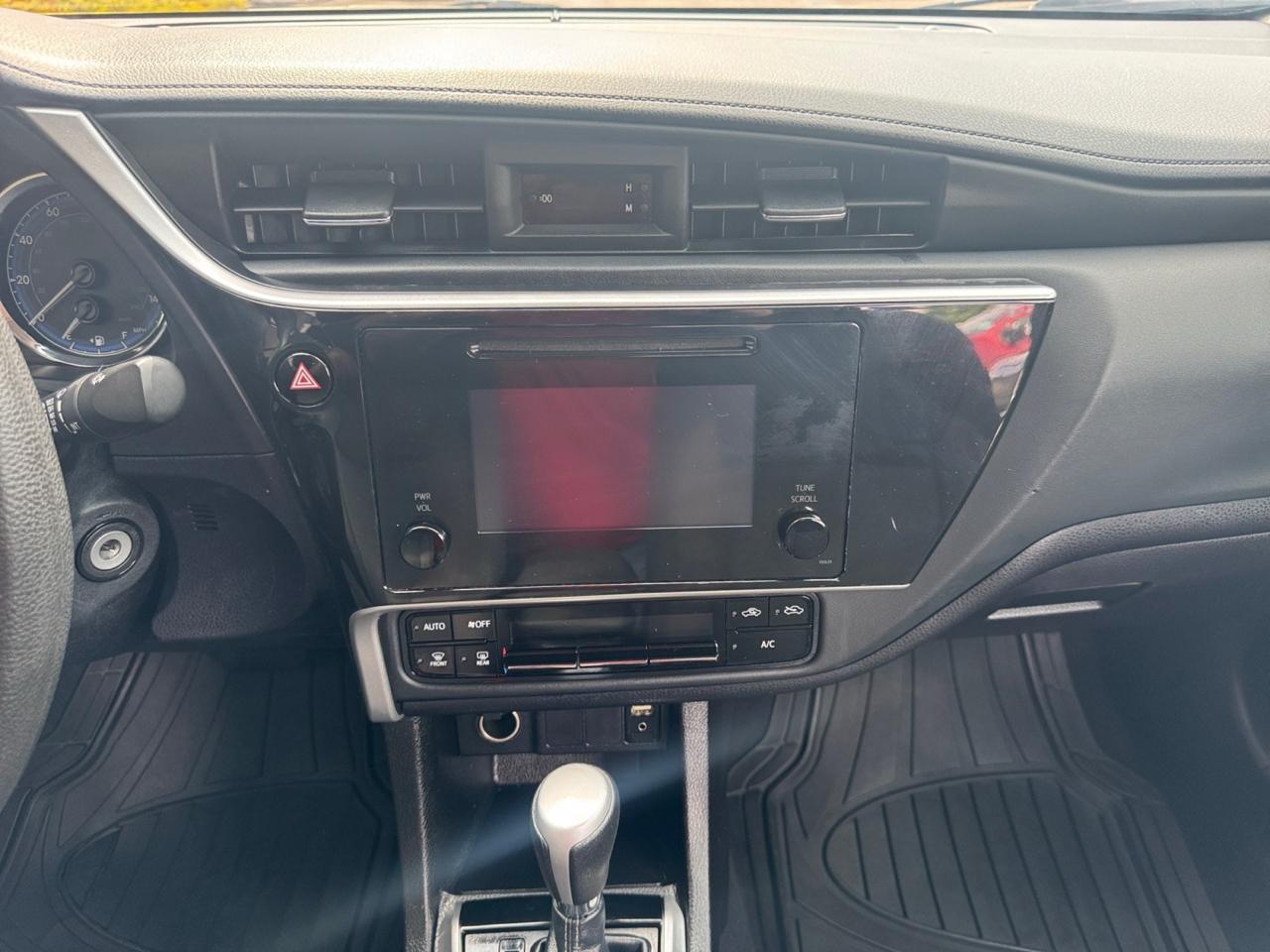 Toyota Corolla LE CVT (Natl) 2019