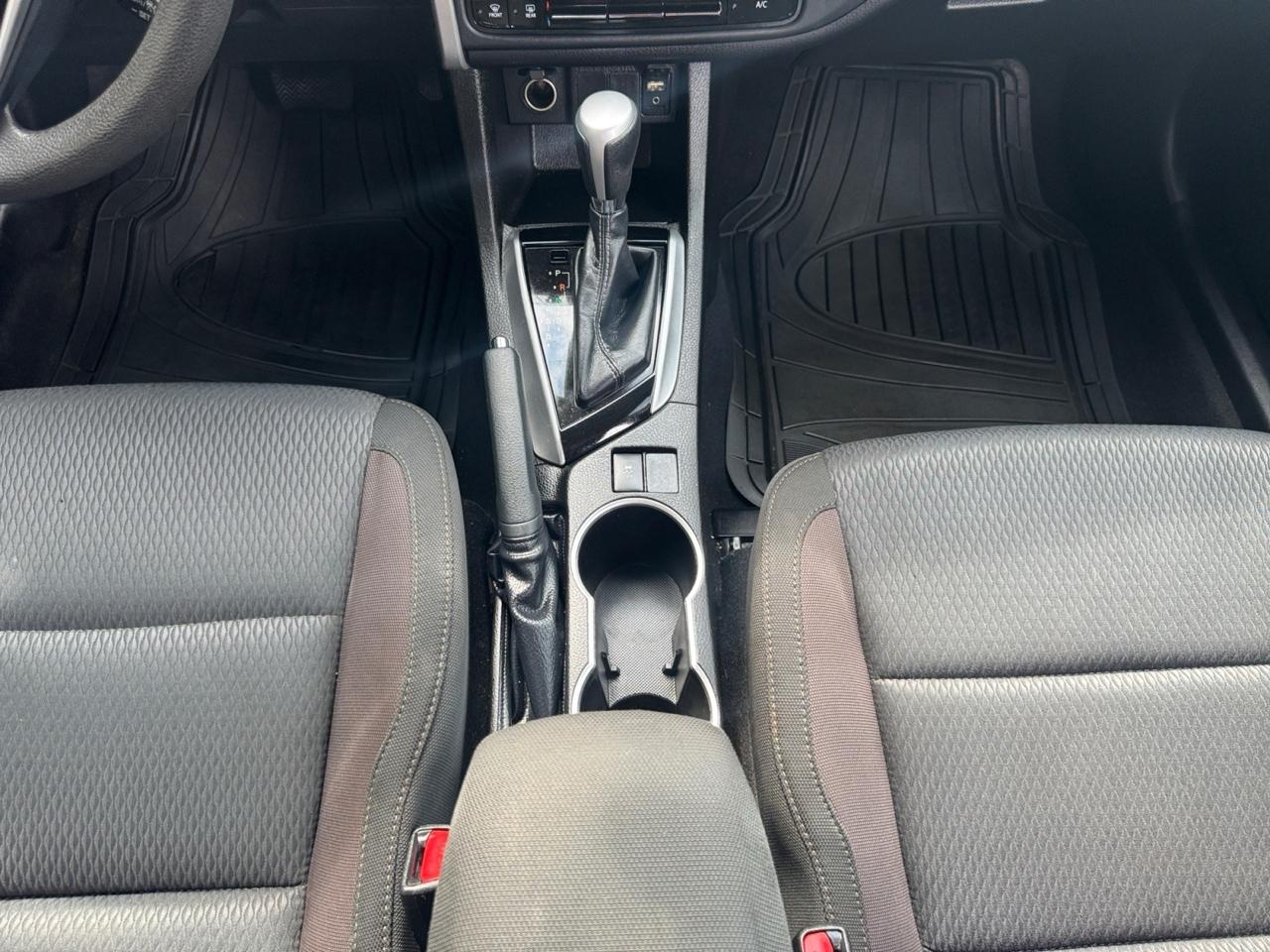 Toyota Corolla LE CVT (Natl) 2019