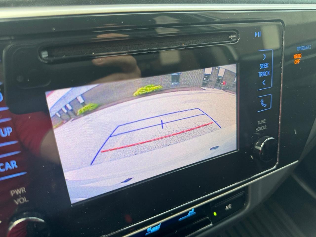 Toyota Corolla LE CVT (Natl) 2019