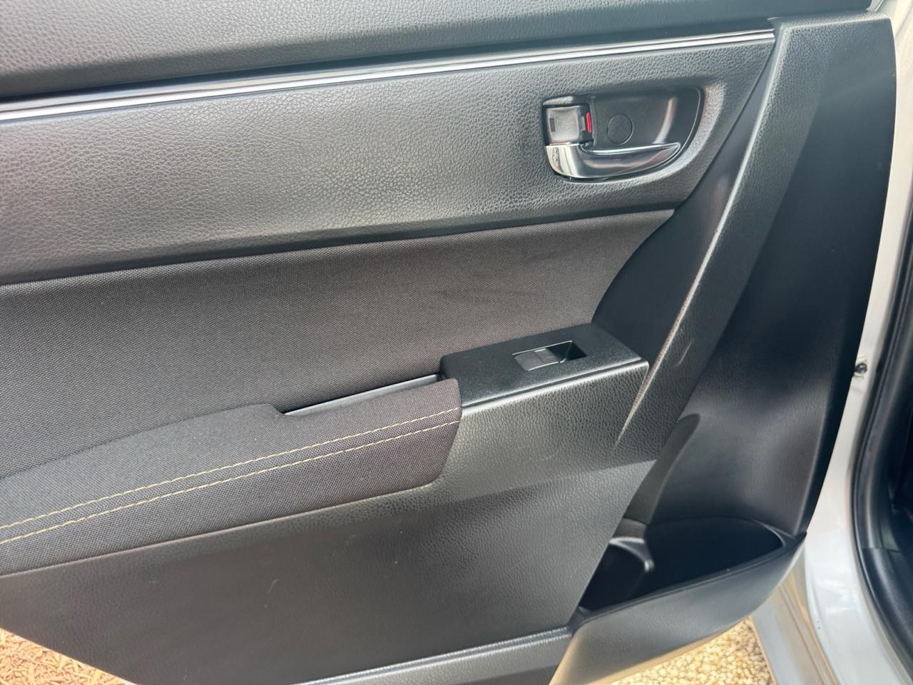 Toyota Corolla LE CVT (Natl) 2019