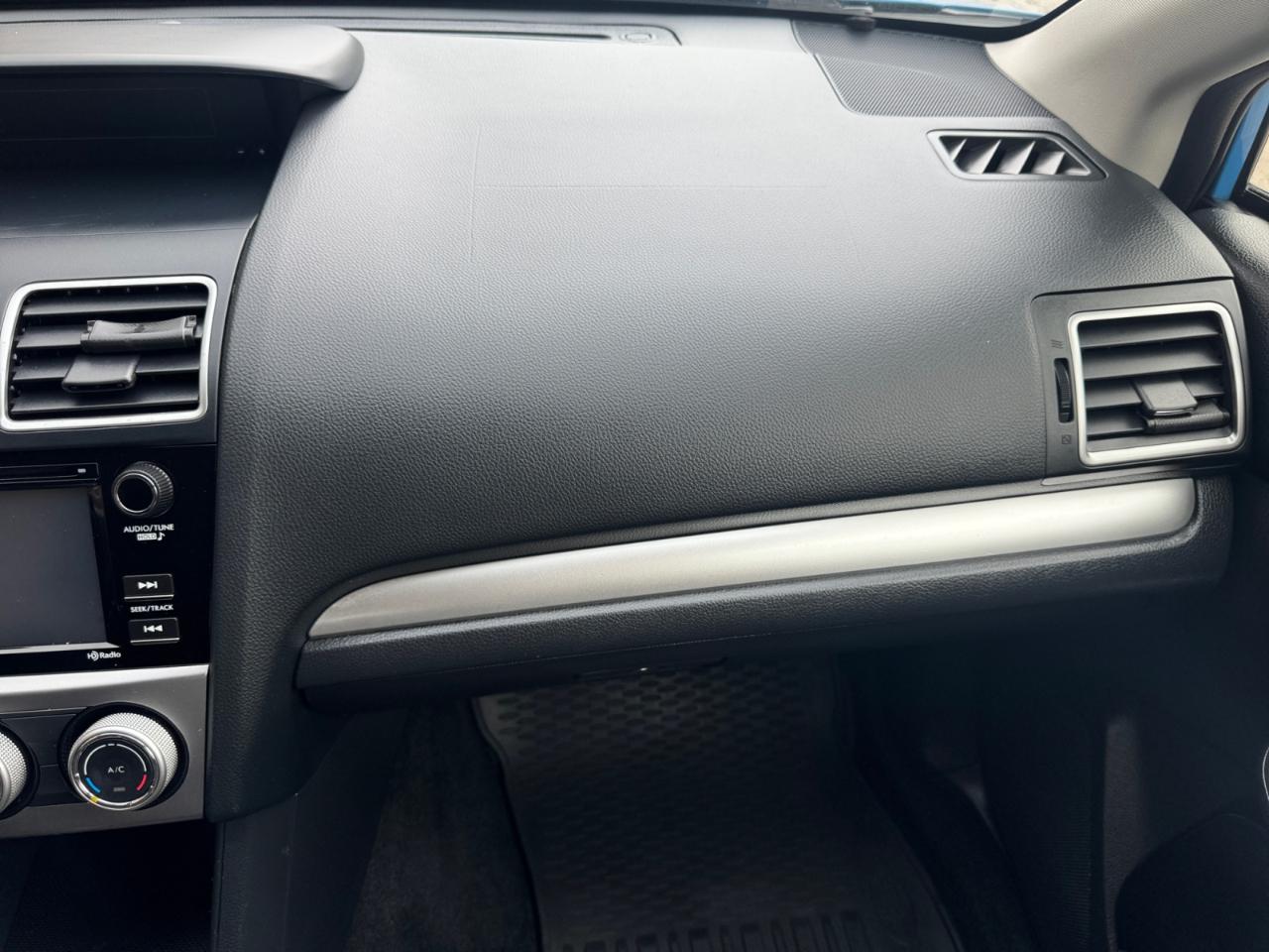 Subaru Crosstrek 5dr CVT 2.0i Premium 2016