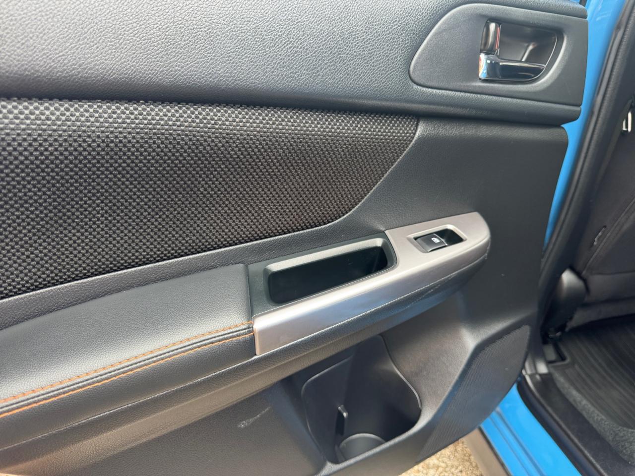 Subaru Crosstrek 5dr CVT 2.0i Premium 2016