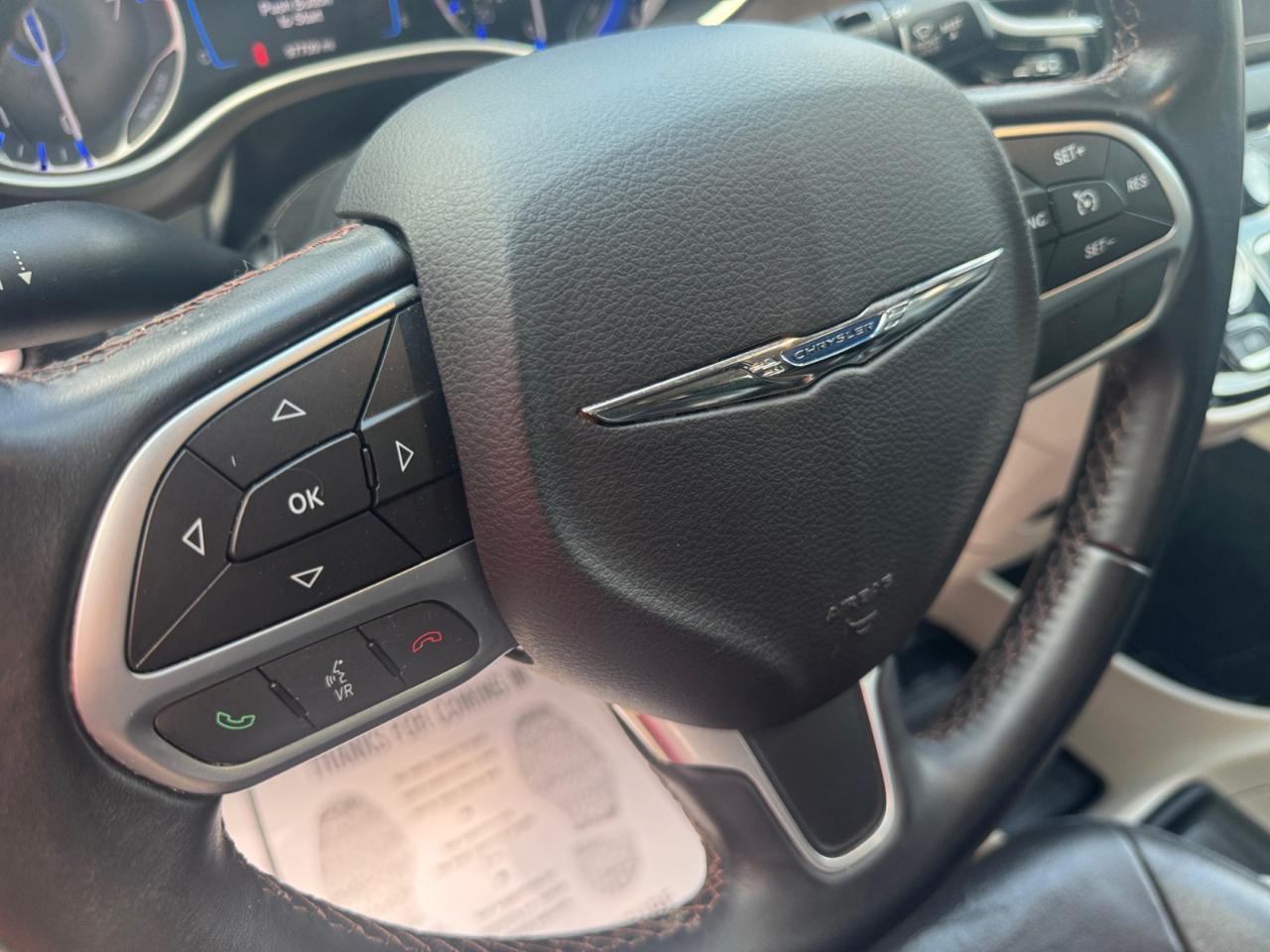 Chrysler Pacifica Touring-L FWD 2017