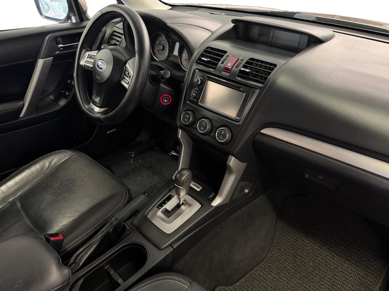 Subaru Forester 4dr CVT 2.5i Limited PZEV 2015