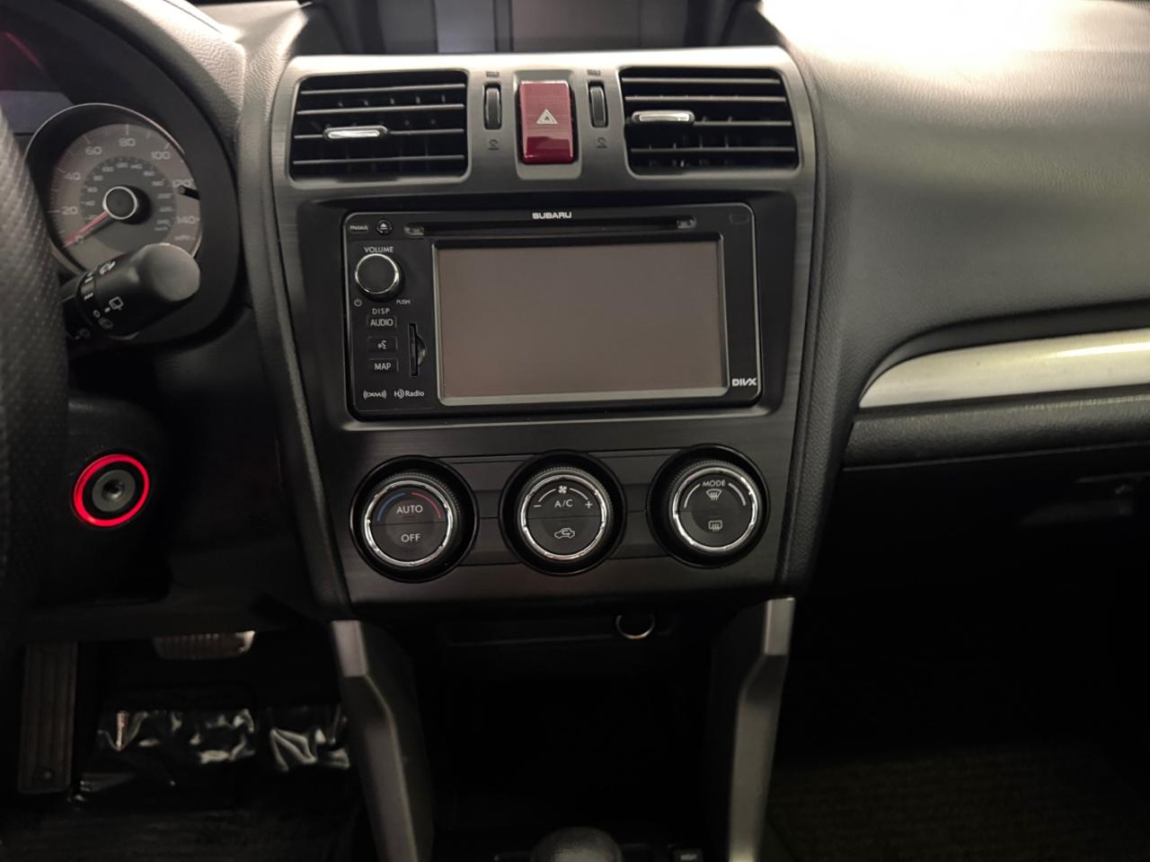 Subaru Forester 4dr CVT 2.5i Limited PZEV 2015