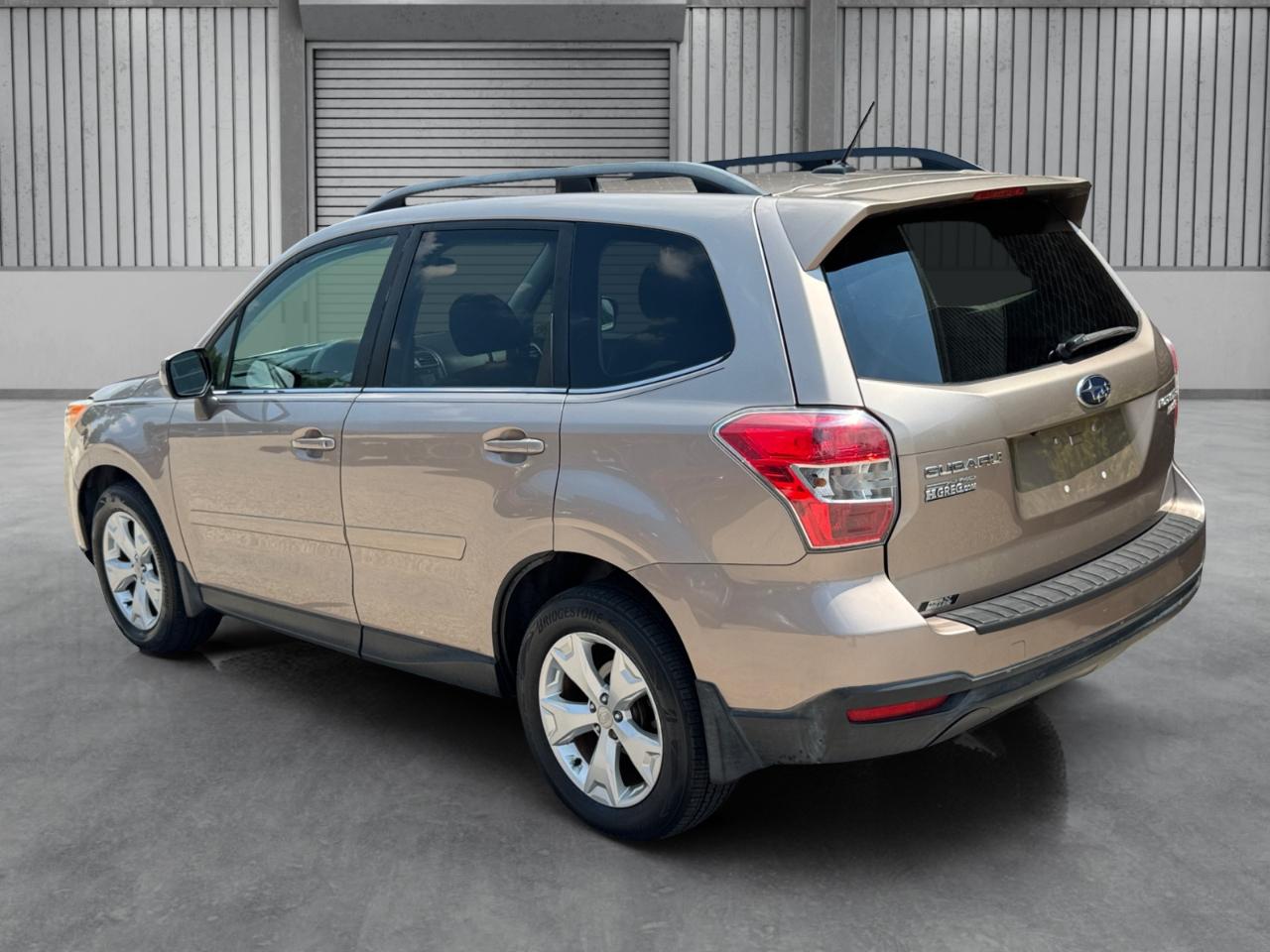 Subaru Forester 4dr CVT 2.5i Limited PZEV 2015