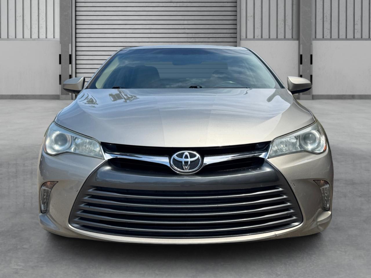 Toyota Camry XLE Auto (Natl) 2017