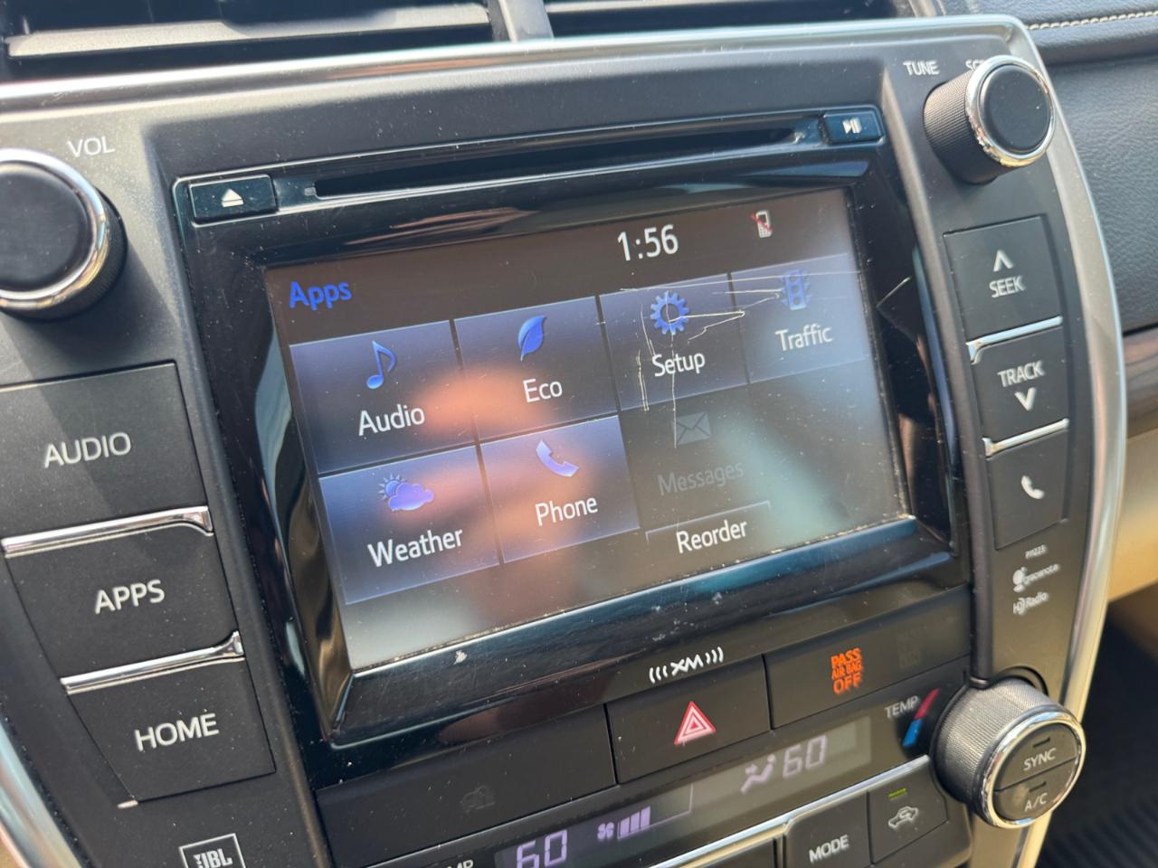 Toyota Camry XLE Auto (Natl) 2017