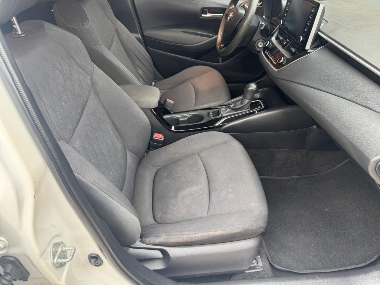 Toyota Corolla LE CVT (Natl) 2020