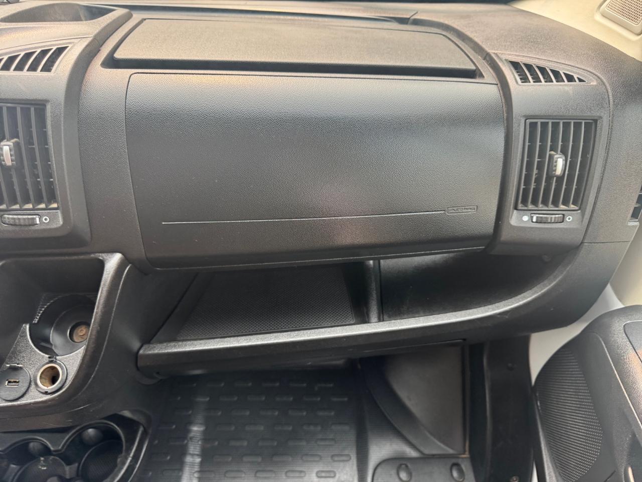 RAM ProMaster Cargo Van 1500 High Roof 136" WB 2017