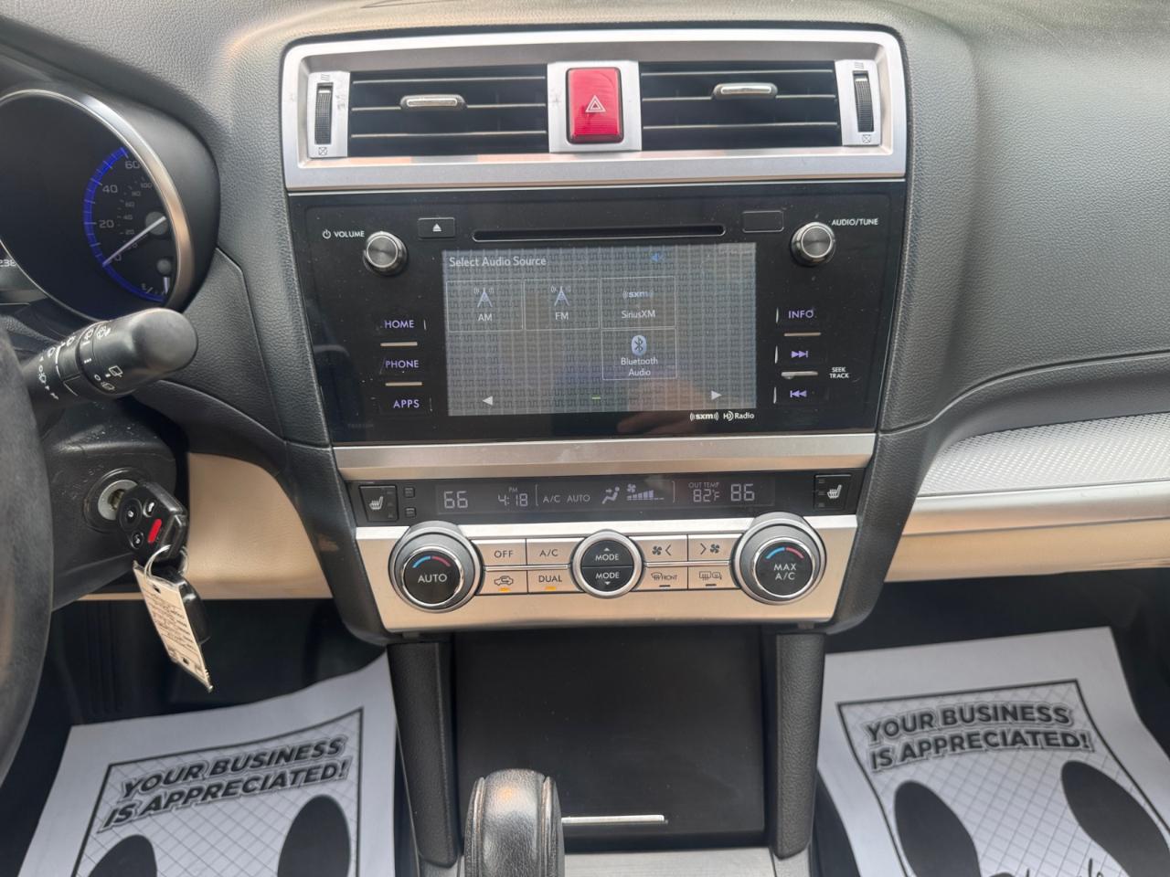 Subaru Outback 4dr Wgn 2.5i Premium PZEV 2016