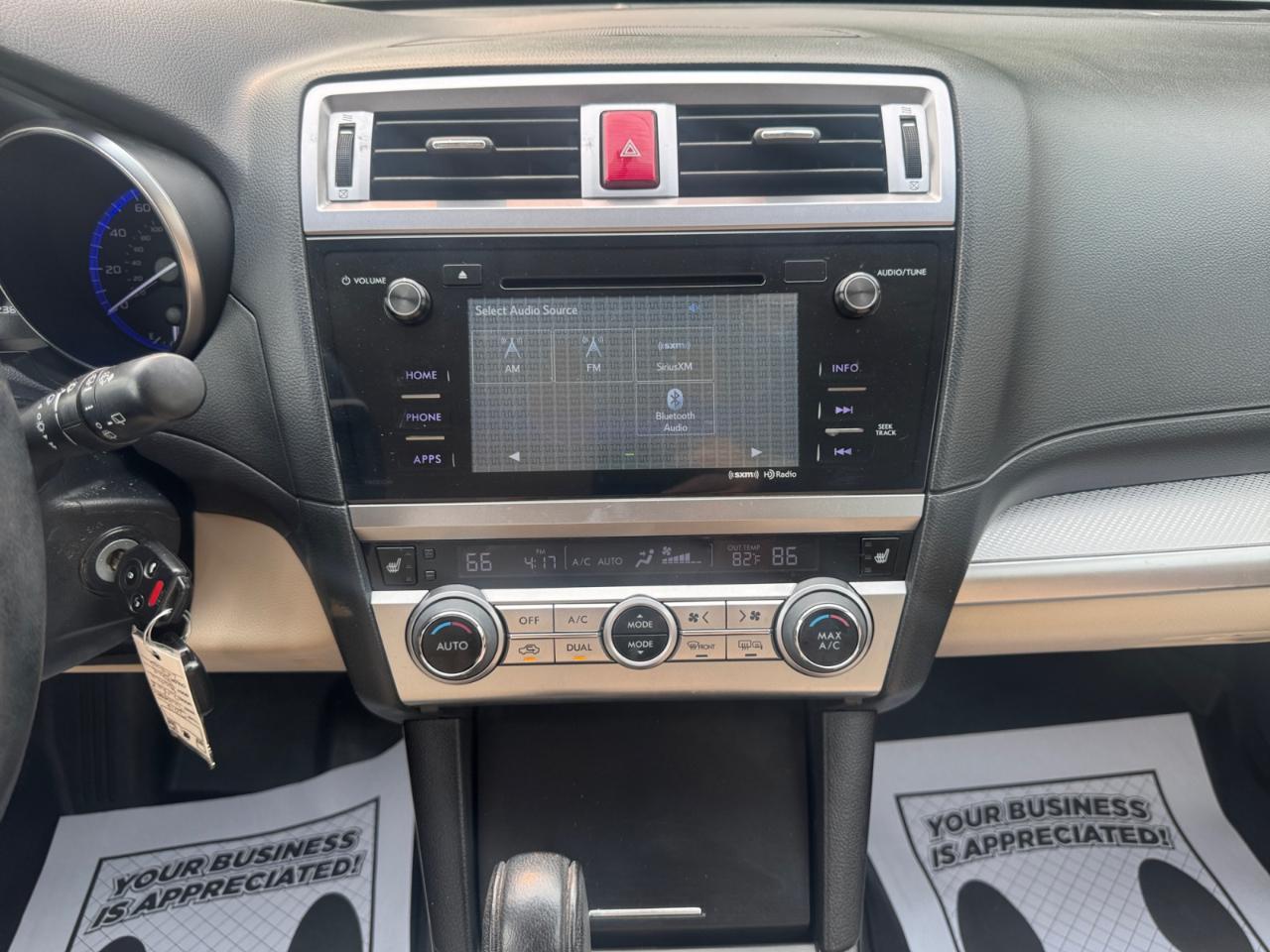 Subaru Outback 4dr Wgn 2.5i Premium PZEV 2016