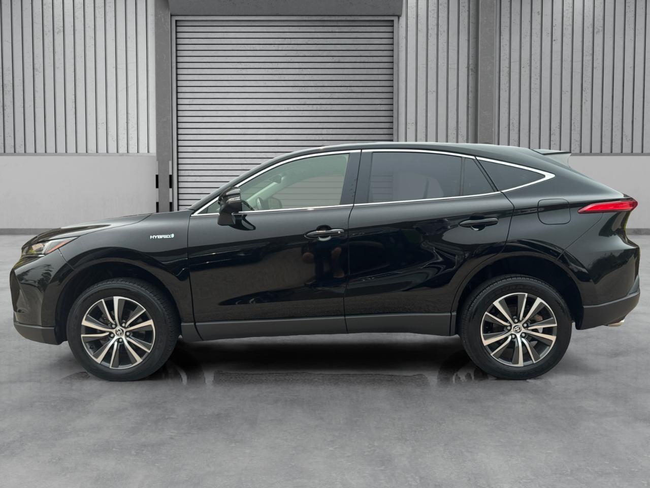 Toyota Venza LE AWD (Natl) 2021