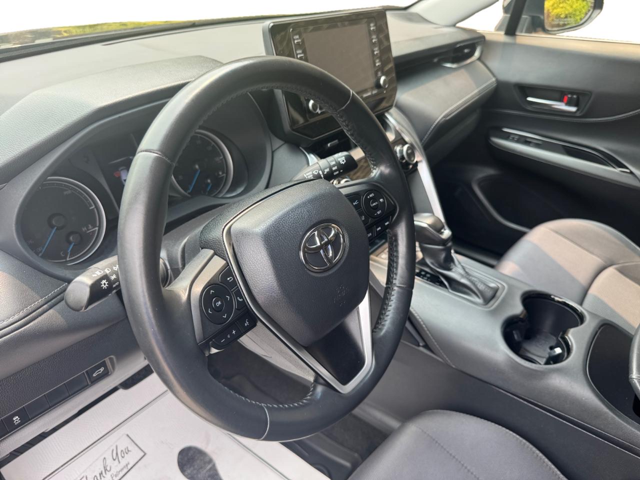 Toyota Venza LE AWD (Natl) 2021