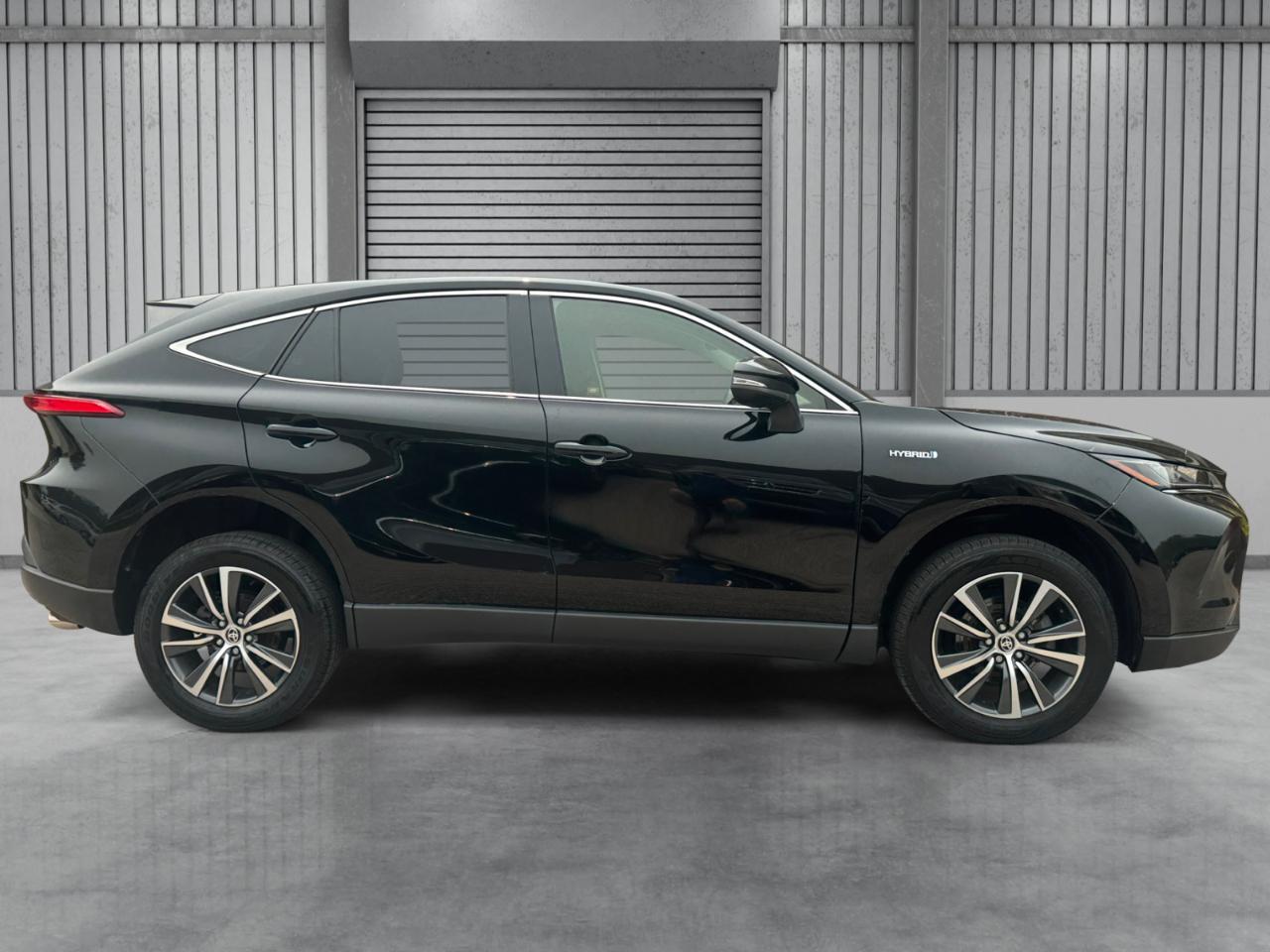 Toyota Venza LE AWD (Natl) 2021