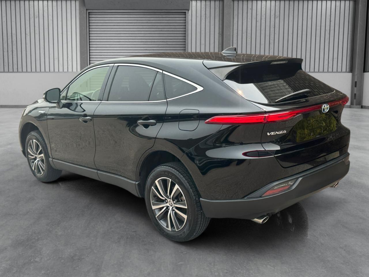Toyota Venza LE AWD (Natl) 2021