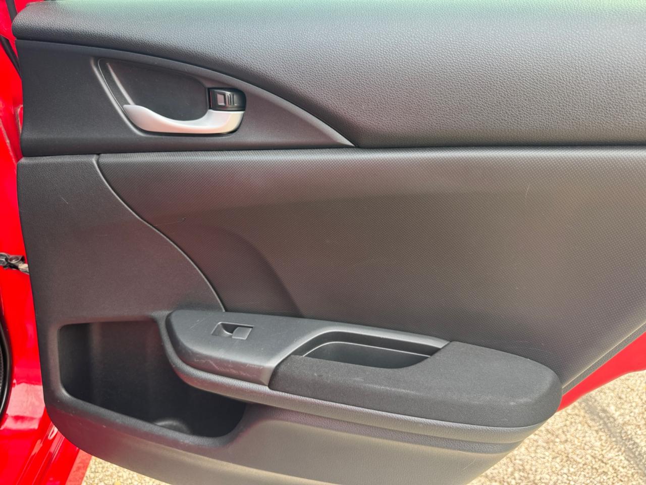 Honda Civic Sedan 4dr CVT LX 2016