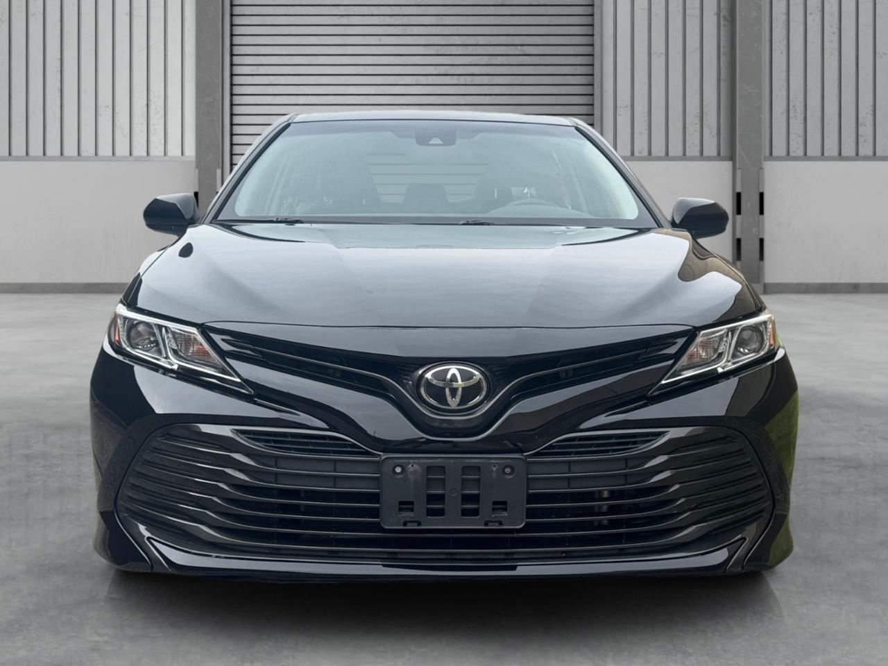 Toyota Camry LE Auto (Natl) 2019