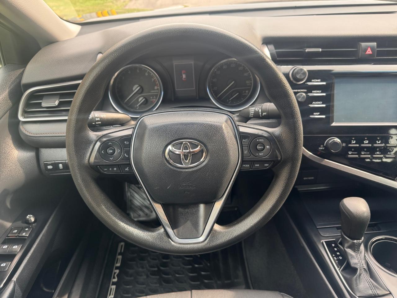 Toyota Camry LE Auto (Natl) 2019