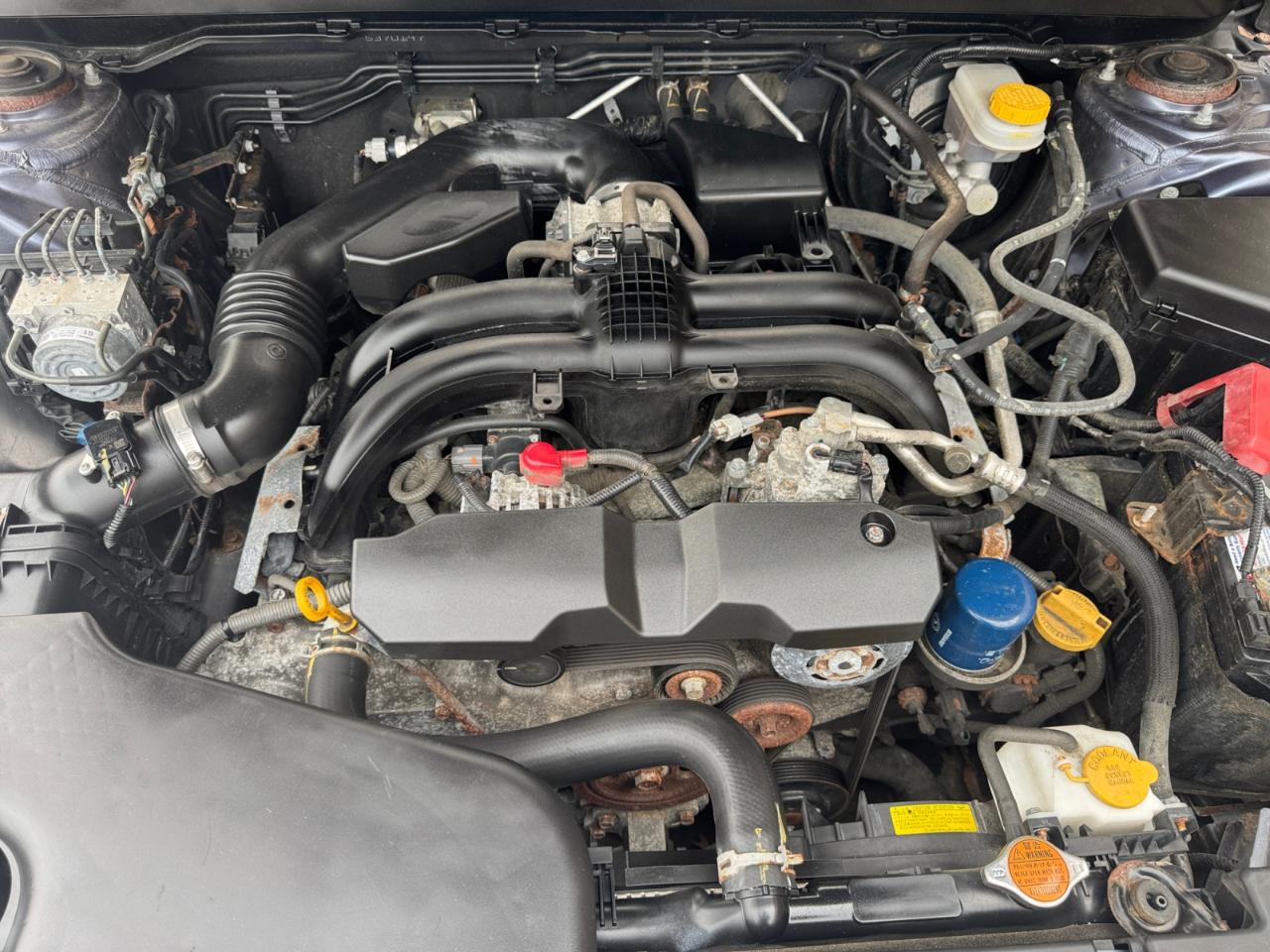 Subaru Legacy 4dr Sdn 2.5i Premium PZEV 2015