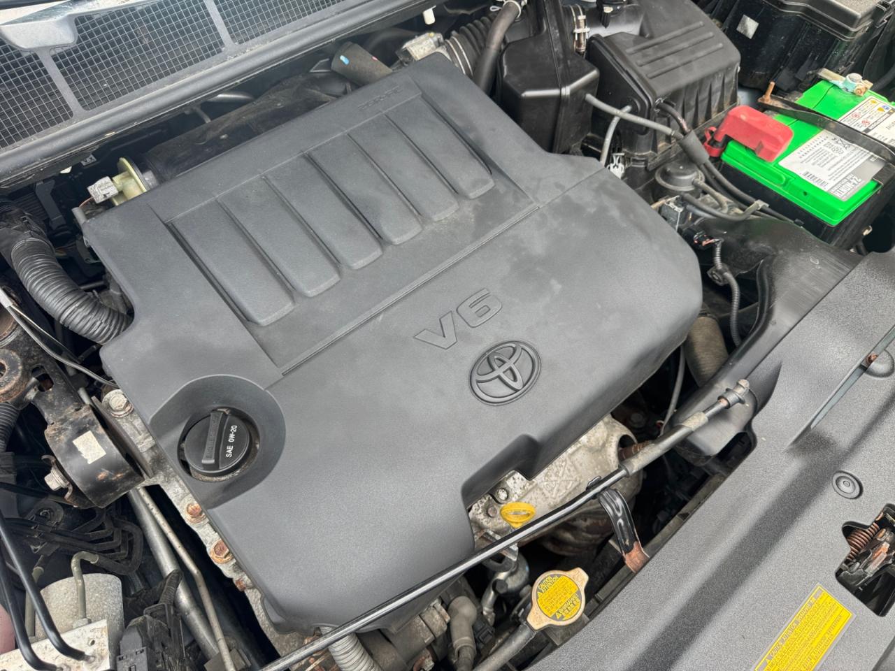 Toyota Venza 4dr Wgn V6 AWD XLE (Natl) 2014